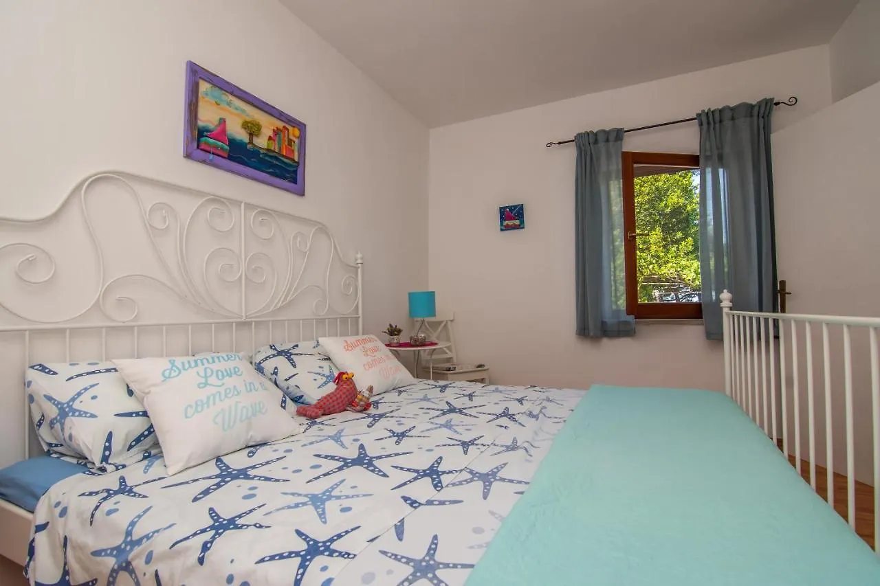 Apartment Mali Losinj 8093B